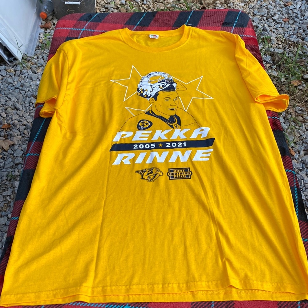 Predators T-shirt rinne 35.   # 194